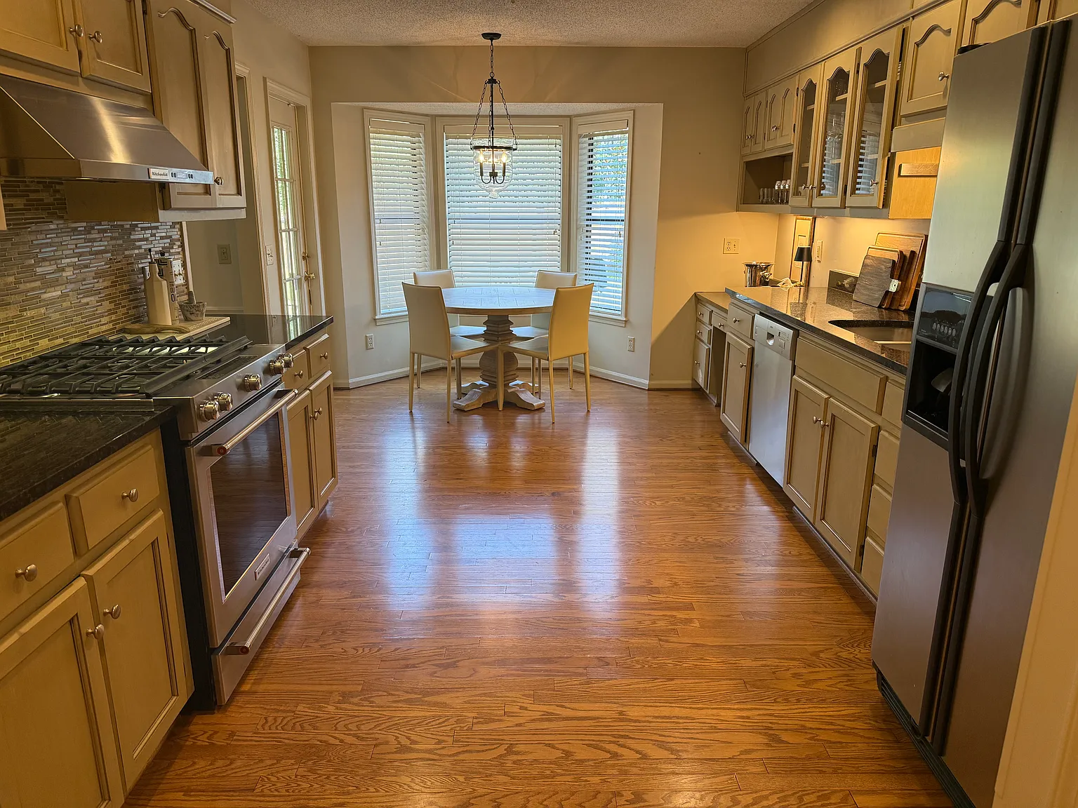 1504 Shallow Creek Rd — Photo 3
