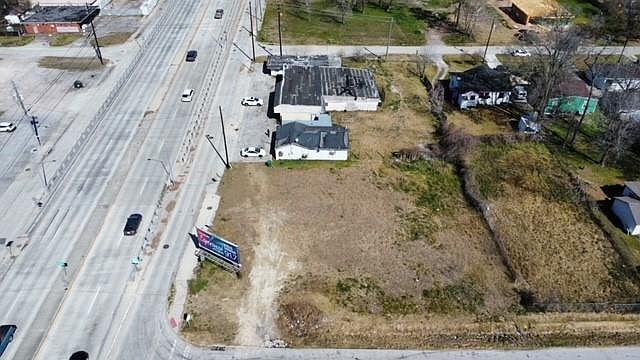 1st image of 8100 Homestead Rd