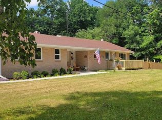 12946 Harrisburg Rd, Ravenna, MI 49451