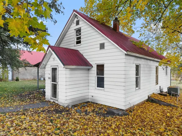 606 E Market St, Latah, WA 99018