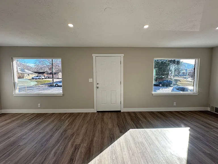 2925 Madison Ave — Photo 55