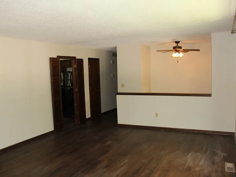 Large Living area and access to the downstairs family room.
