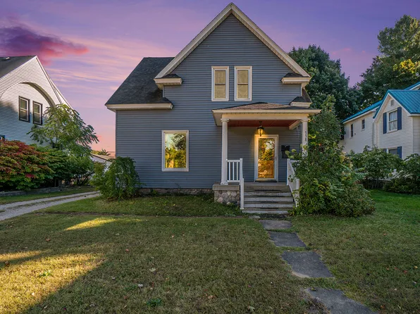 338 E Main St, Gaylord, MI 49735