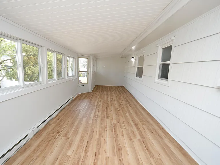 43 Spruce Ave — Photo 13