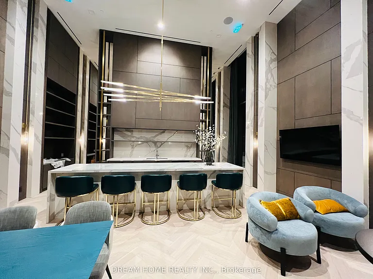 15 Holmes Ave #2102 — Photo 4