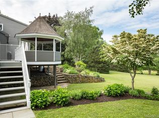 39 Sunset Ln, Washington Depot, CT 06794