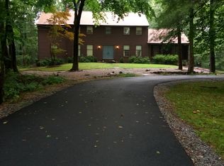 74 Arkay Dr, Haddam, CT 06441