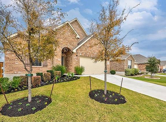3rd image of 3617 Esperanza Dr