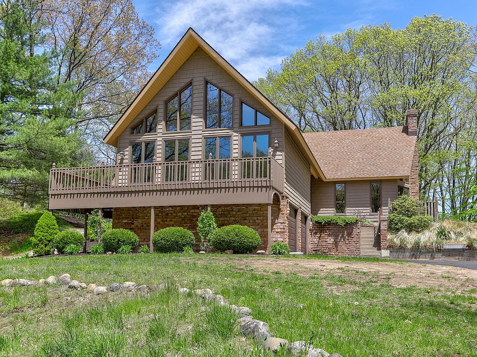 1st image of 6566 Lakeshore Dr