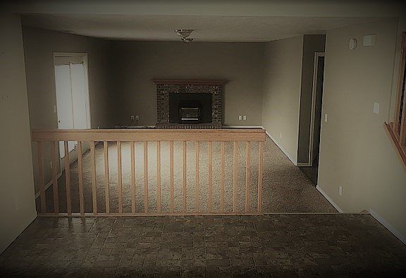 5th image of 3633 Creek Side Dr