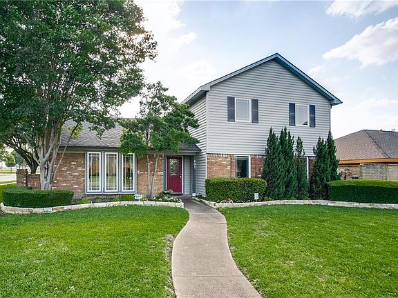 2nd image of 401 Creekside Dr