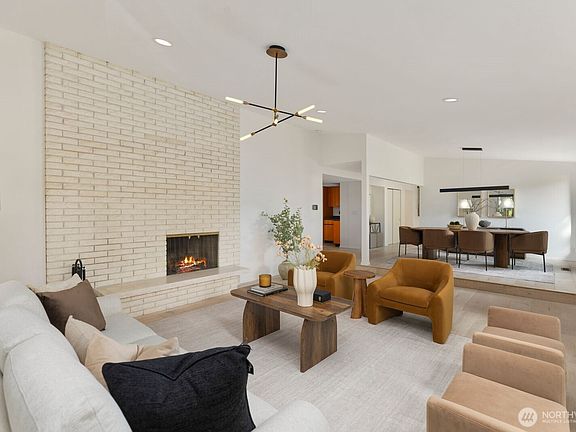 4th image of 3636 NE 169th Street