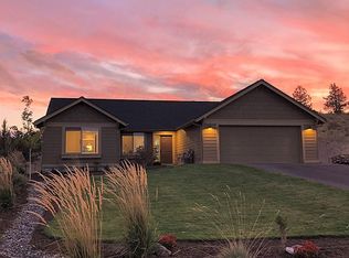 2281 NE Valley View Ct, Madras, OR 97741