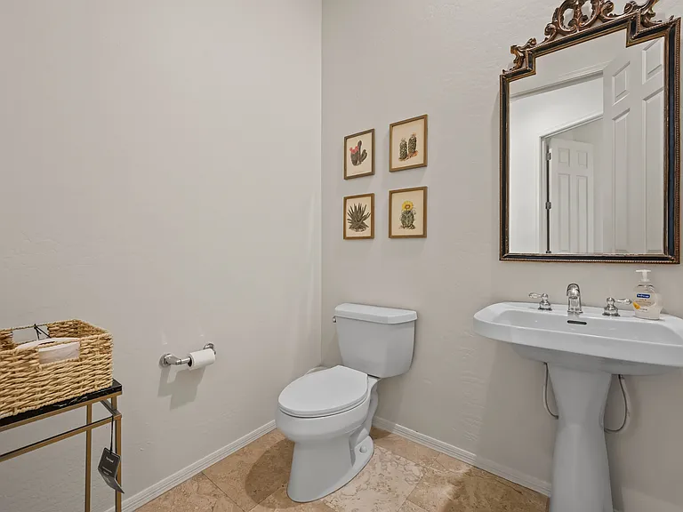 11479 E Beck Ln — Photo 29