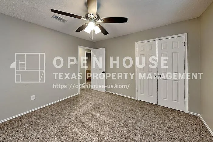 900 Rose Crystal Way — Photo 15