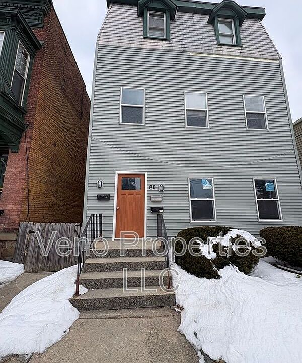 1st image of 80 Hudson Ave APT 3