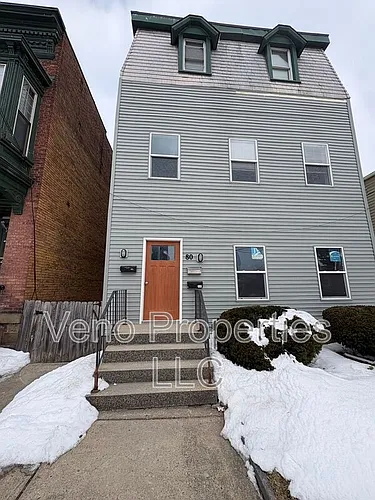 80 Hudson Ave #3 Photo 1