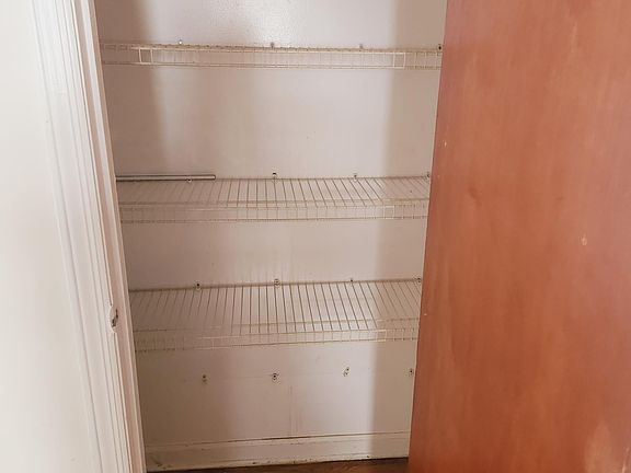 5th image of 6646 79th Pl Floor 3