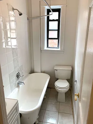 Rented by Vass Stevens Group | media 9