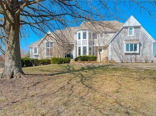 7450 Mize Rd, Shawnee, KS 66227