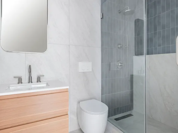 1019 Hancock Street image 8 of 10