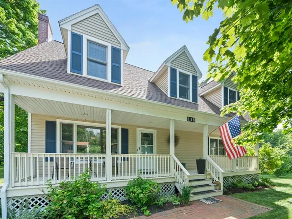 116 S High St, Foxboro, MA 02035