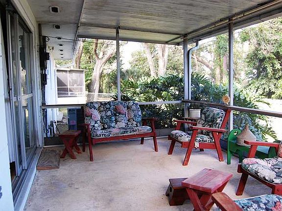 3rd image of 6301 Gamble Dr