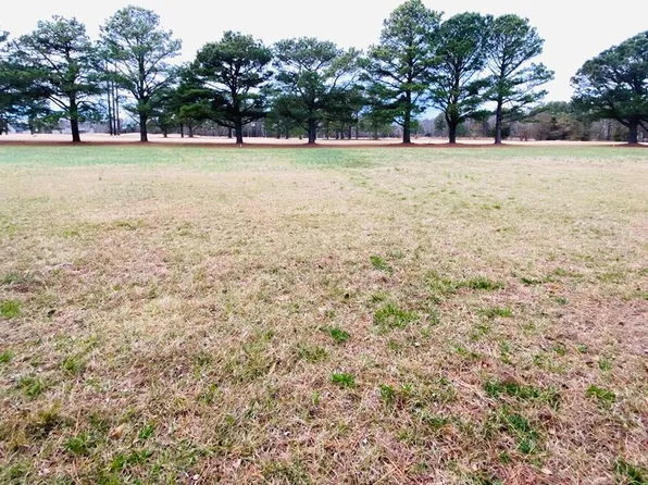 206 Augusta Dr, Grandy, NC 27939