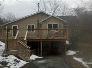 1901 Dover Ln, Castleton, NY 12033