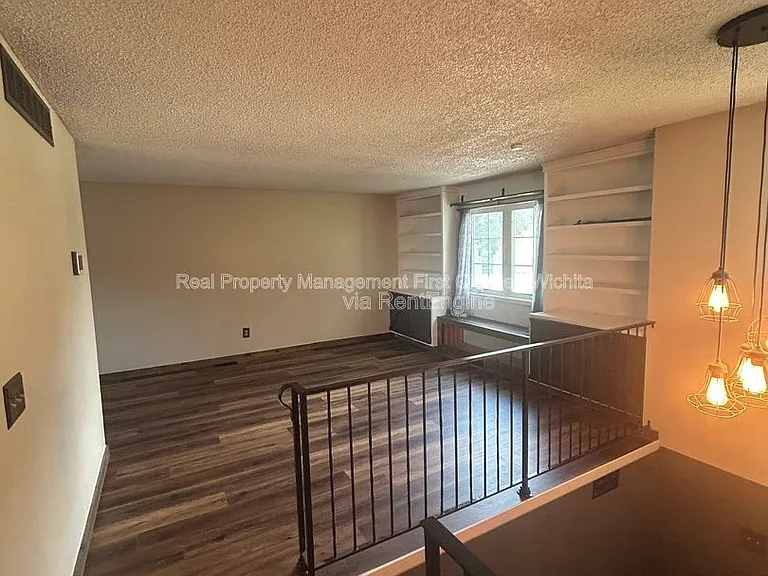 3147 N Brookfield Ct — Photo 21