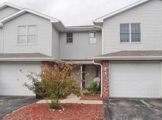 2527 Telluride Trl APT E, Green Bay, WI 54313
