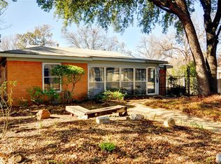 2718 5th Ave, Fort Worth, TX 76110