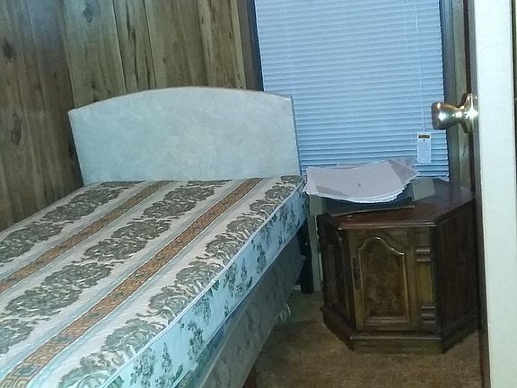 Small BR fits a single or a bunker with a double