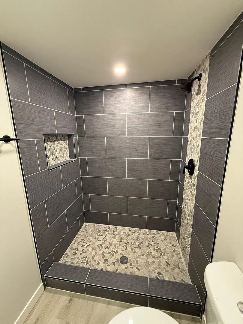 4368 Wilson Avenue — Photo 2