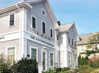 2 Chestnut St APT 3, Branford, CT 06405