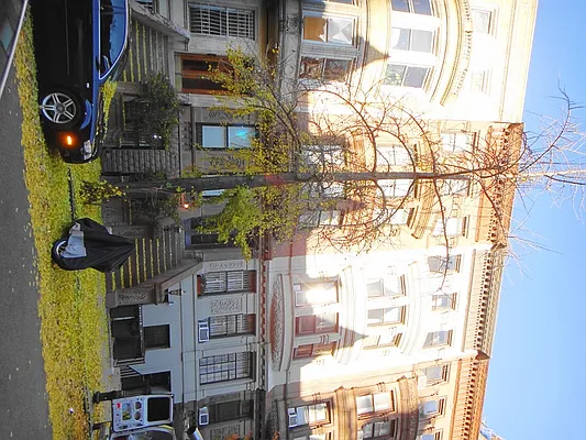 Rented by Balass Ralph, LREB | media 42