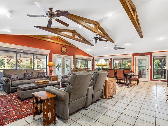 4th image of 2911 Good Shepherd Dr