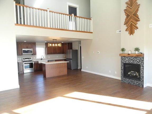 3rd image of N8568 Seward Dr