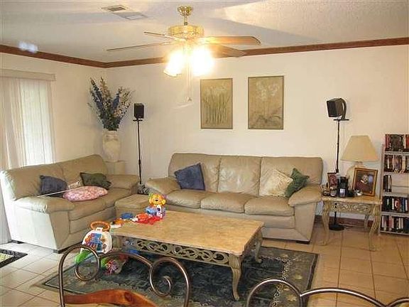 4th image of 3436 Brittany Ave