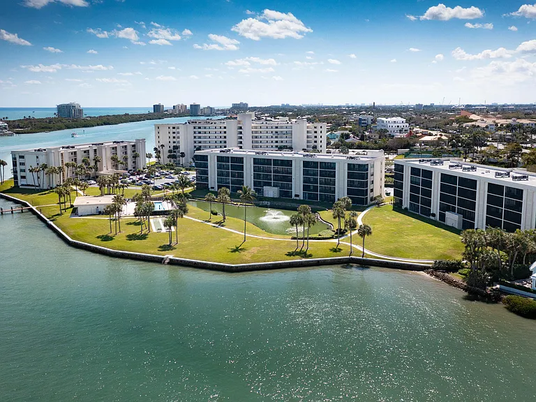 300 Intracoastal Pl #101 — Photo 35