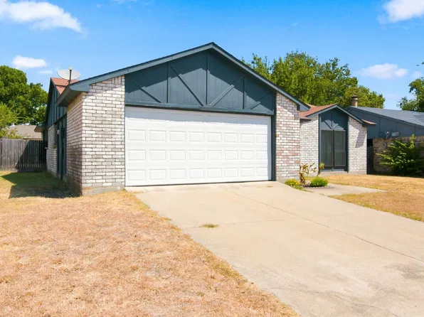 4025 Engleman St, Fort Worth, TX 76137