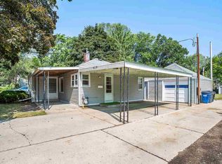 419 E Mission Rd, Green Bay, WI 54301