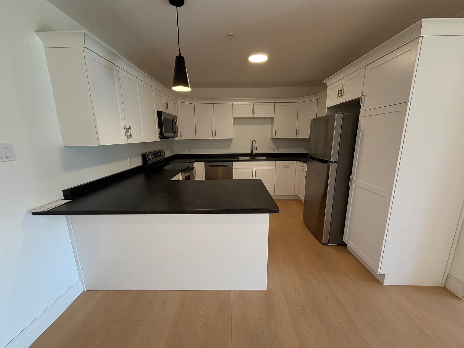 975 Brookside Drive Fredericton — Photo 3