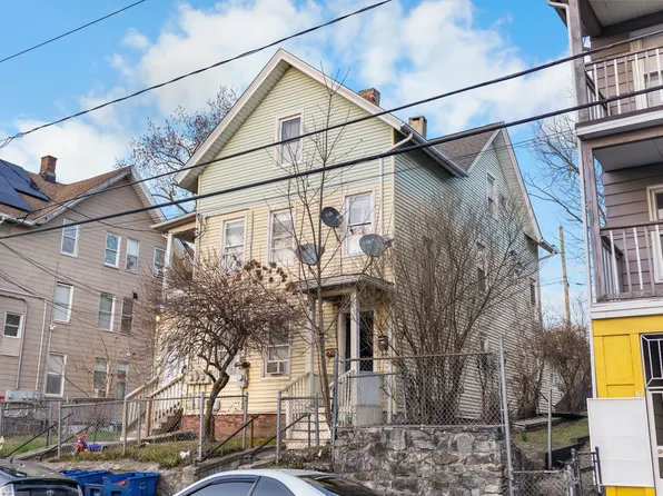 61 Lounsbury Avenue, Waterbury, CT 06706