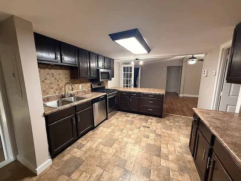 3662 Old Medina Rd — Photo 16