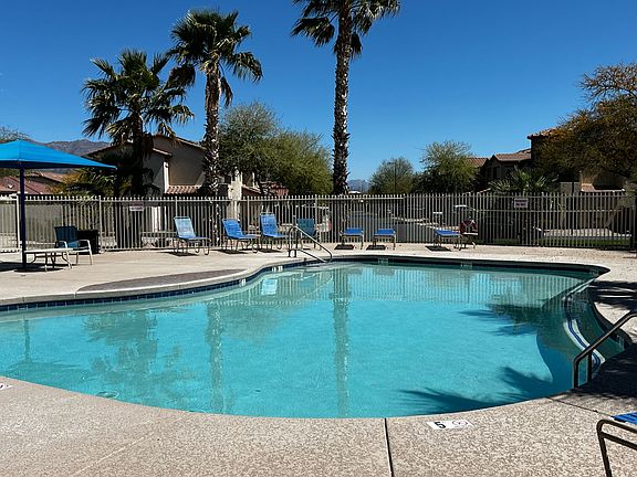 Year round HEATED community pool!