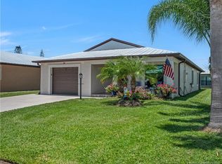 34 Monterey Way, Port Saint Lucie, FL 34952