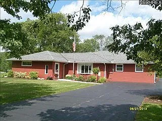 10417 Chillicothe Rd photo 1