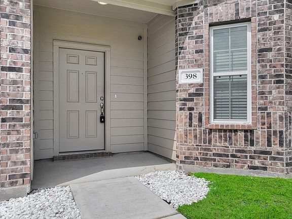 3rd image of 398 Shoreview Dr