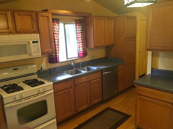 Kitchen area.